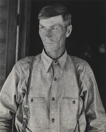 (FARM SECURITY ADMINISTARTION) A selection of 18 photographs by Arthur Rothstein (4), Jack Delano (3), John Vachon (4), Russell Lee (5)